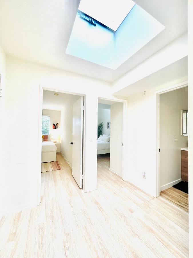 Appartement Lovely 2-story 2-bedroom Unit With Free Secure Parking Los Angeles